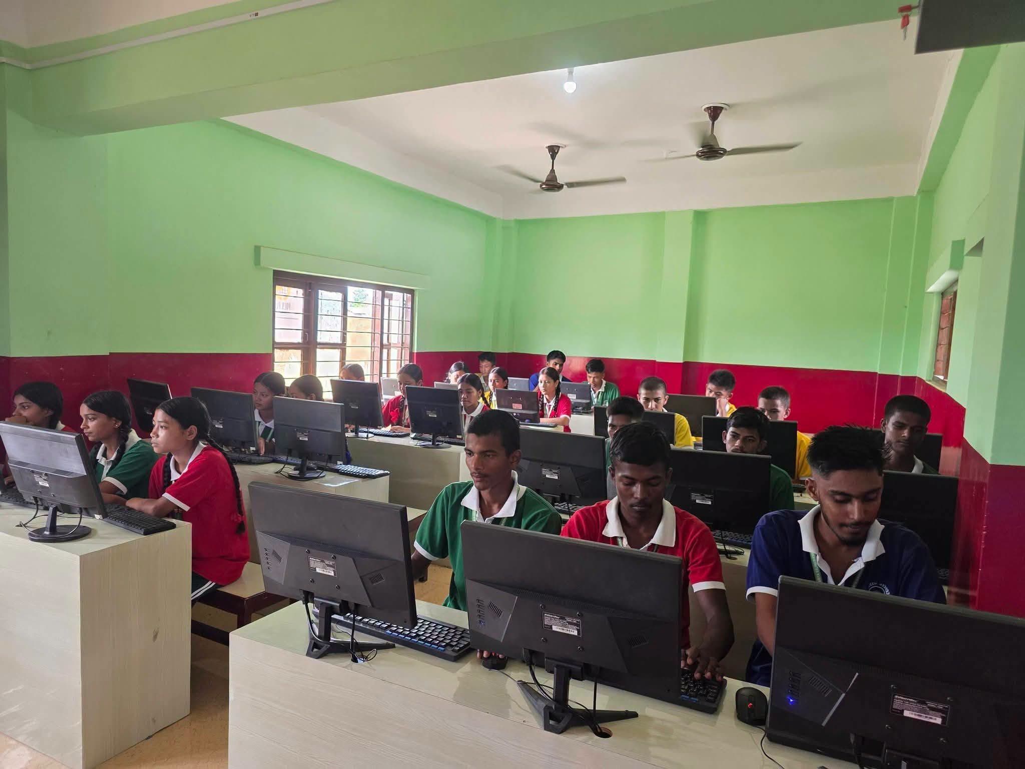 IT, Computer & Robotics Innovation Lab